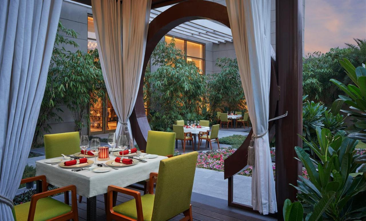 Hotel Taj Swarna, Amritsar Zewnętrze zdjęcie The Park, New Delhi