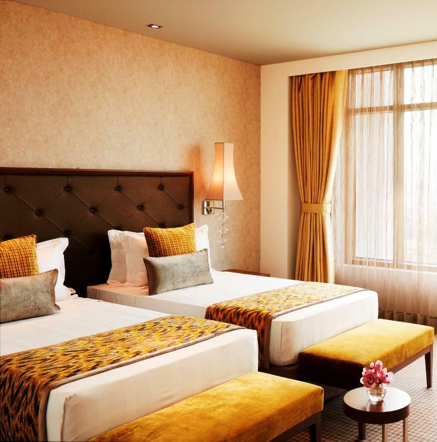 Hotel Taj Swarna, Amritsar Zewnętrze zdjęcie Deluxe Room