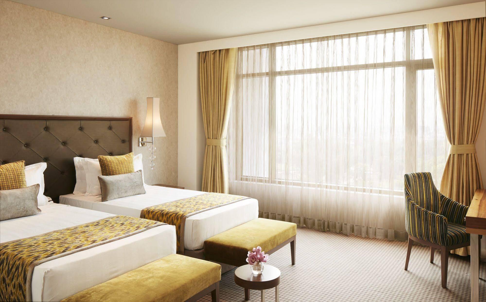 Hotel Taj Swarna, Amritsar Zewnętrze zdjęcie Deluxe Room