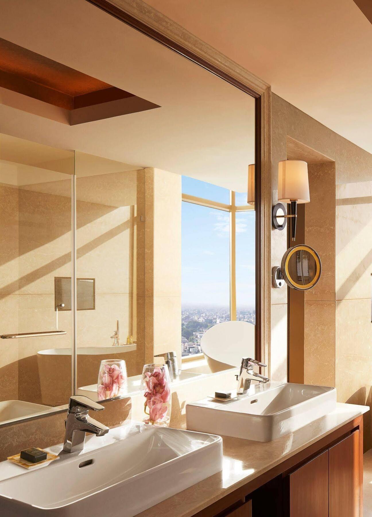 Hotel Taj Swarna, Amritsar Zewnętrze zdjęcie Bathroom